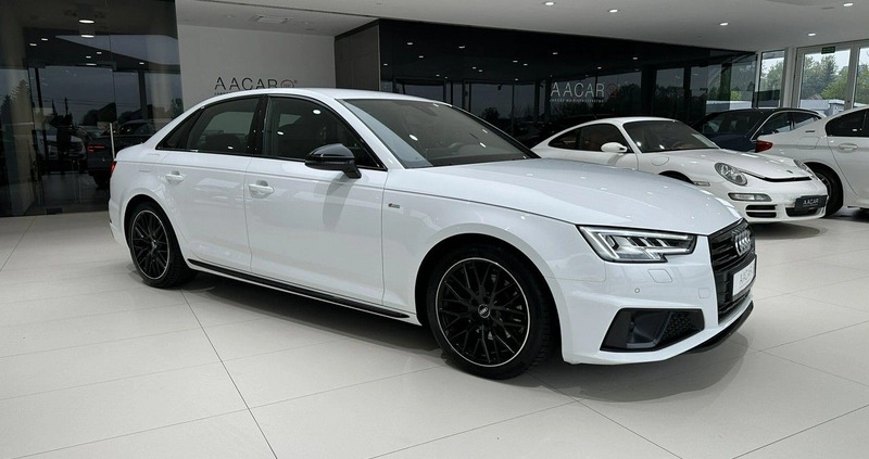 Audi A4 cena 119900 przebieg: 80919, rok produkcji 2019 z Piechowice małe 781